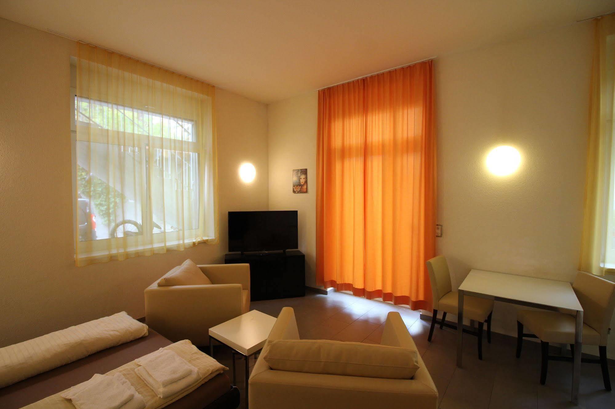 Swiss Star Oerlikon Inn 苏黎世 外观 照片